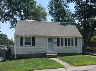 131 Fetherston Ave, Lowell, MA 01852