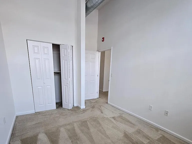4368 Cresson St #302 — Photo 11