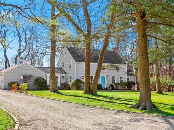 63 Hawks Hill Road, New Canaan, CT 06840