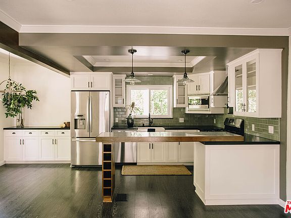 Open Kitchen