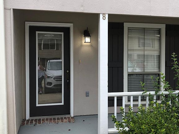 5th image of 13080 Burgess Ave
