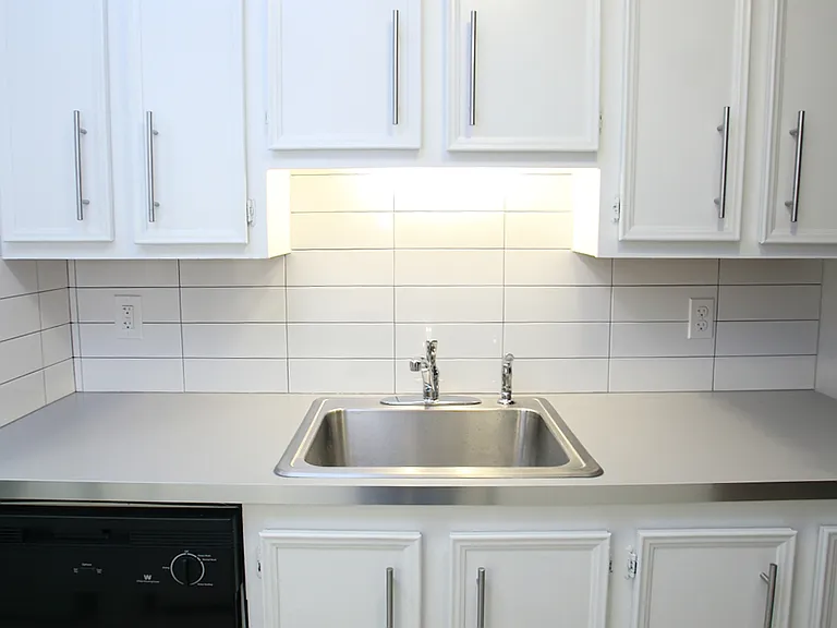 4921 SE 71st Ave #1 — Photo 23