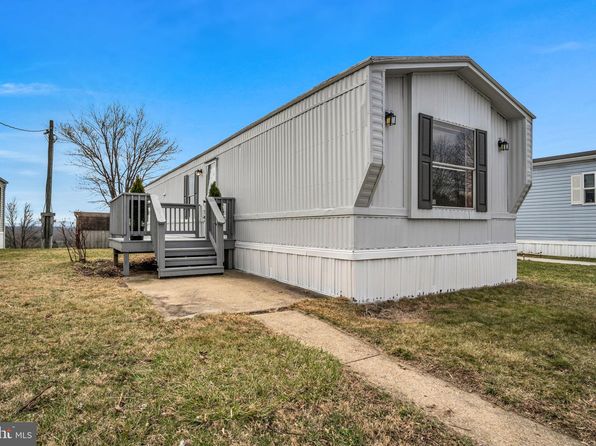 21 Marilyn Dr, Carlisle, PA 17013