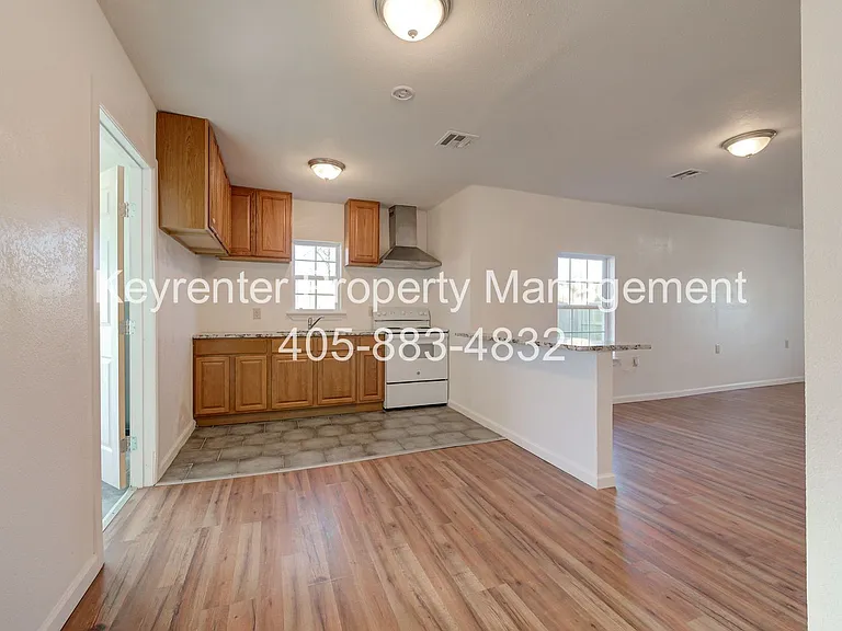 2709 N Fonshill Ave — Photo 12