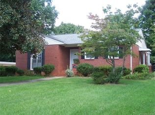 444 Ridgeway Ave, Statesville, NC 28677