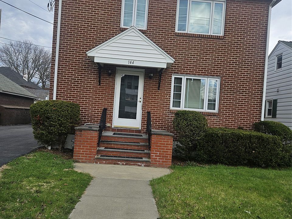 2nd image of 144 Crary Ave