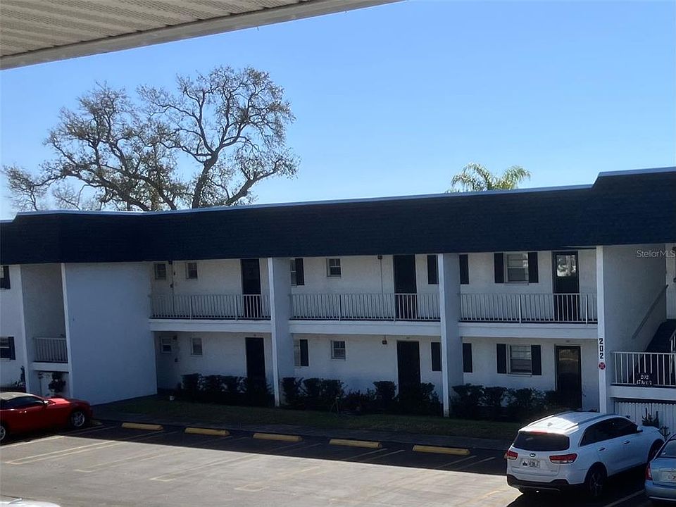 1st image of 202 47TH AVENUE DRIVE W #332
