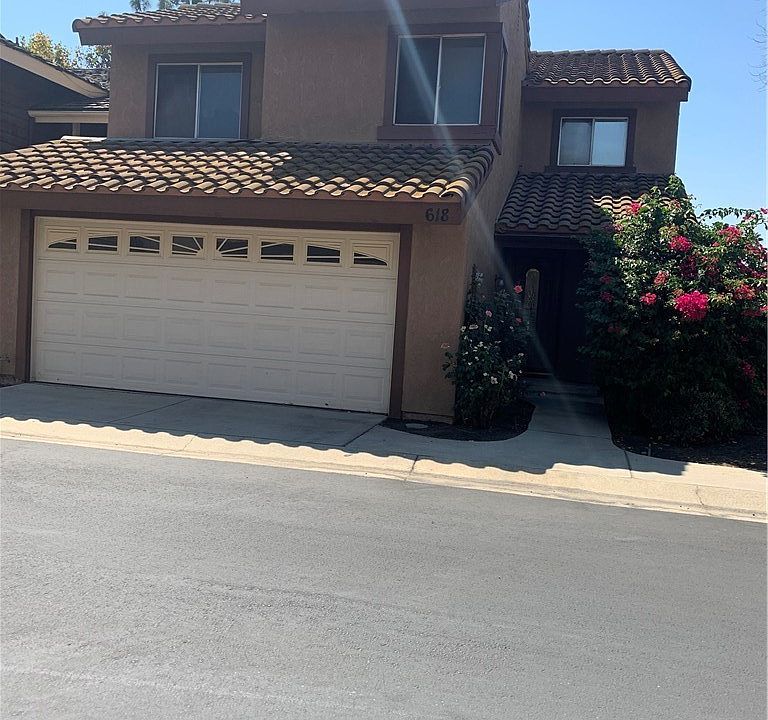 1st image of 618 Doral St