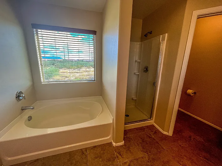853 W Calle Barbitas — Photo 33