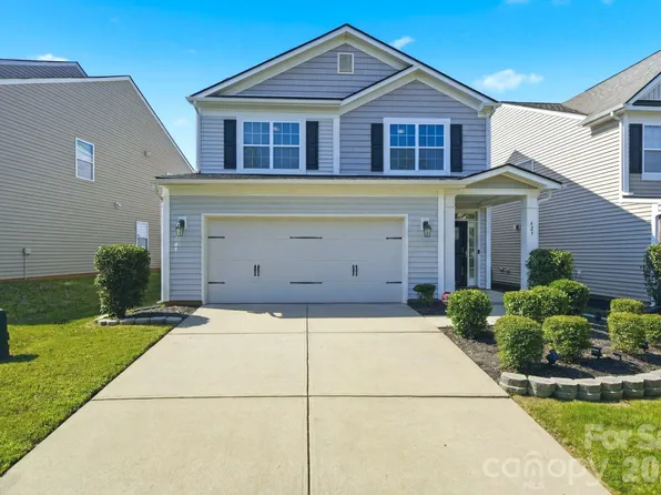 423 Knothole Ln, Charlotte, NC 28214