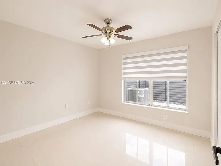 16354 SW 48th Ter — Photo 18