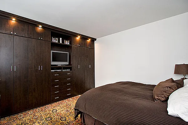 Sold by Cantor and Pecorella | media 13