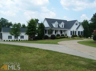 1021 Windsock Way, Carrollton, GA 30116