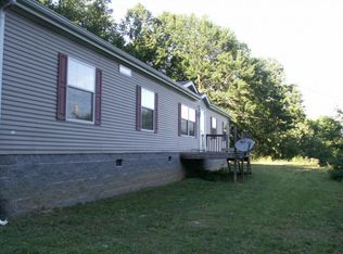 145 Eggers Branch Rd, Trade, TN 37691