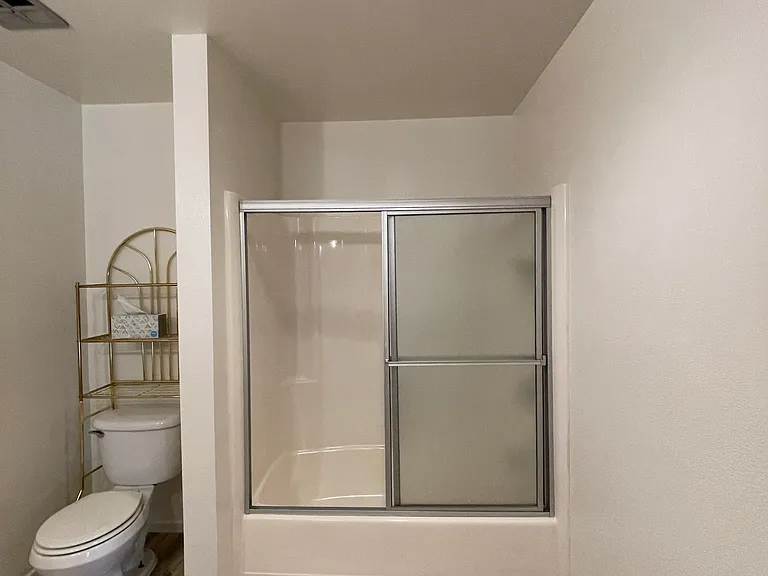 611 S Palm Ave #K — Photo 13