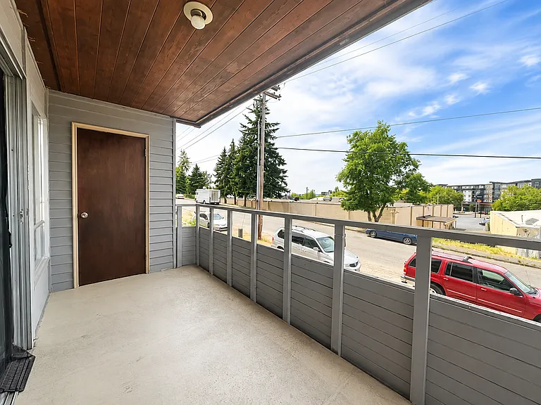 Eastside Apartments LLC — Photo 32