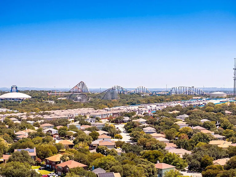 11739 Bridge Hampton — Photo 53