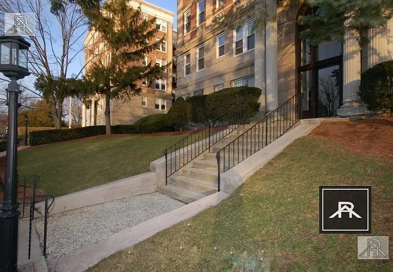 1802 Commonwealth Ave #33 — Photo 10
