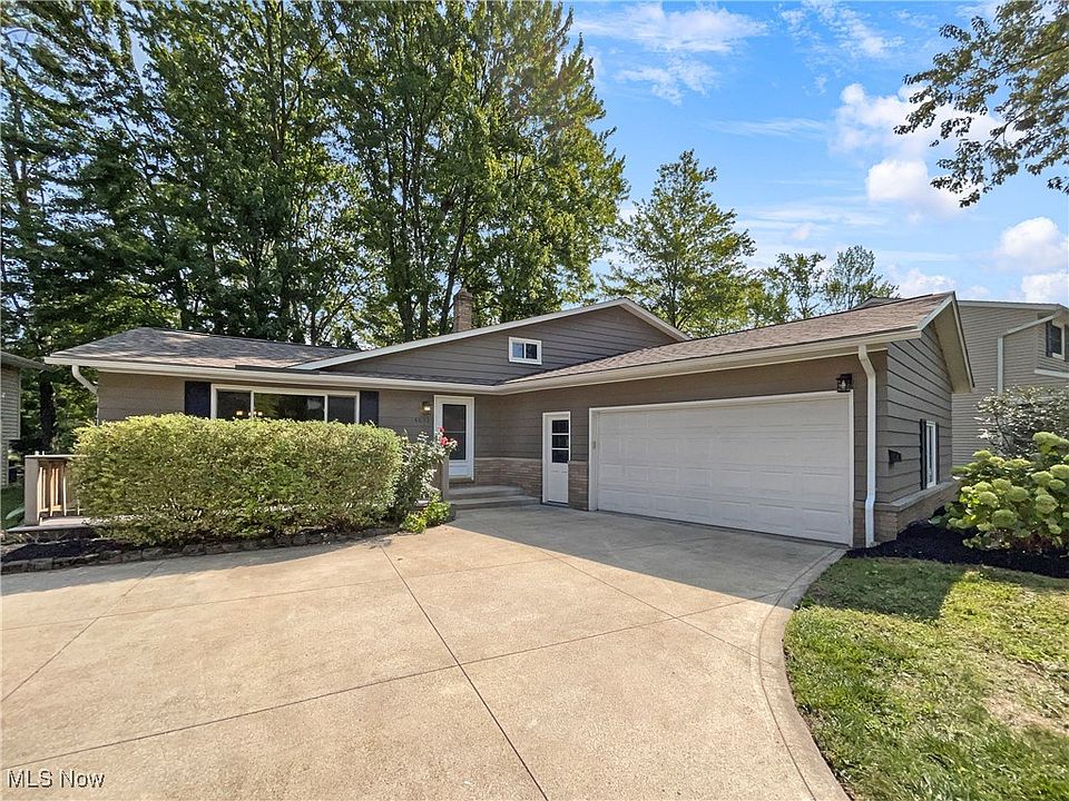 1st image of 4631 Williamstown Dr