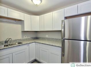6924 S Clyde Ave APT 2, Chicago, IL 60649