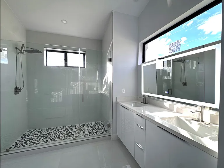 1882 Coral Point Dr — Photo 29
