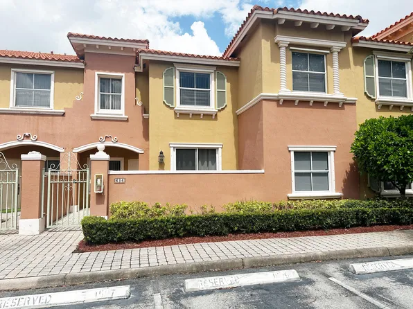 614 SW 106th Ave #1507, Hollywood, FL 33025