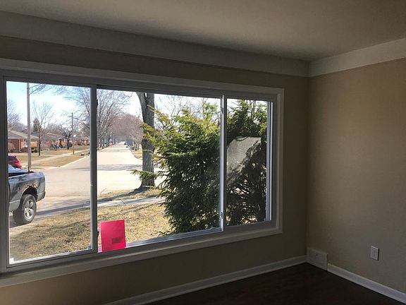 3rd image of 1244 Fontaine Ave