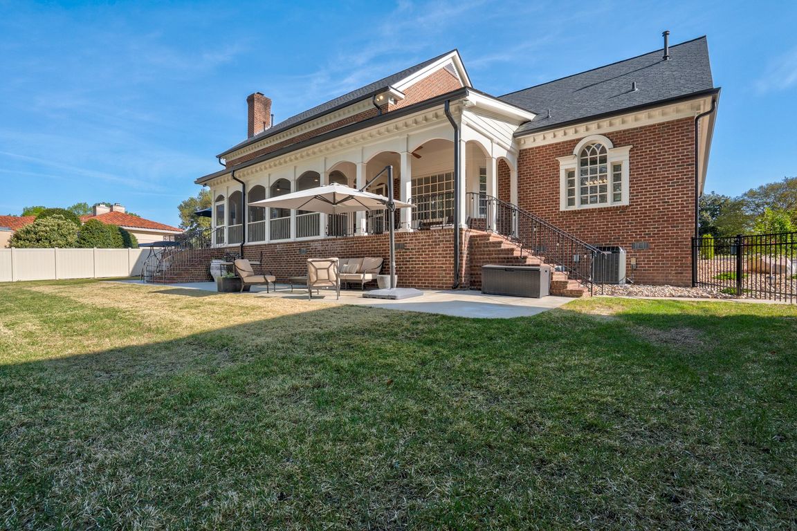 next background image