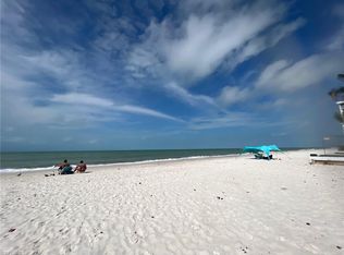 3420 Gulf Shore Blvd N APT 51, Naples, FL 34103