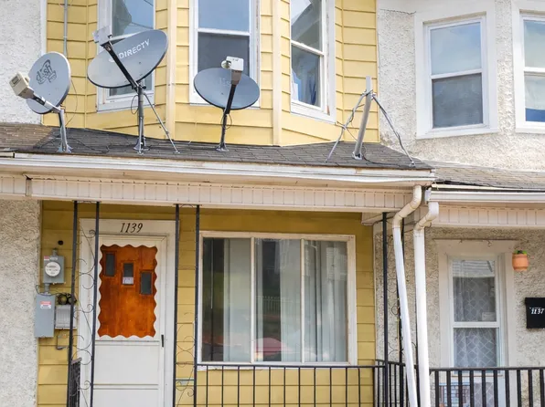 1139 W Mulberry St, Coal Township, PA 17866