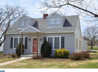 910 N 9th St, Wyomissing, PA 19610