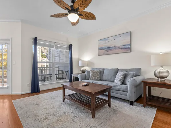700 Daniel Ellis Dr APT 9203, Charleston, SC 29412