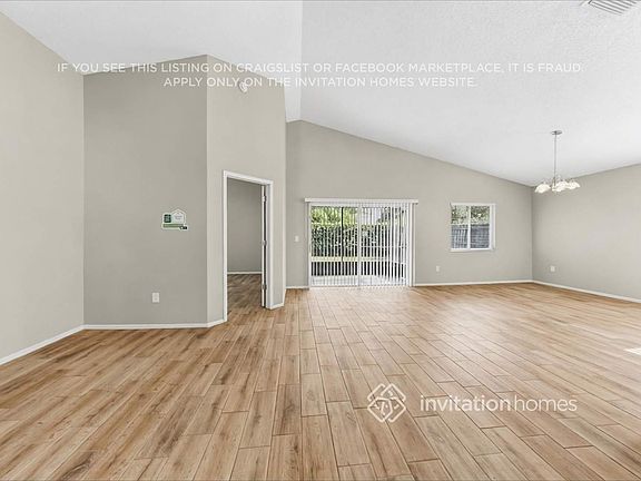 3rd image of 1517 Chepacket St