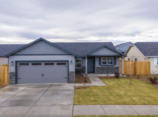 3834 SW Pumice Pl, Redmond, OR 97756