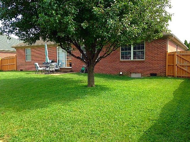 2nd image of 208 Southgate Dr