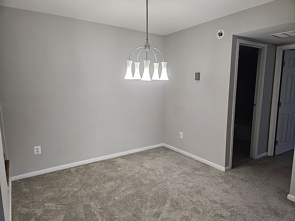 Dining room off main family room and kitchen