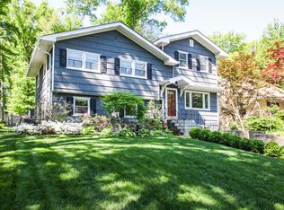 15 Valevue Rd, Madison, NJ 07940