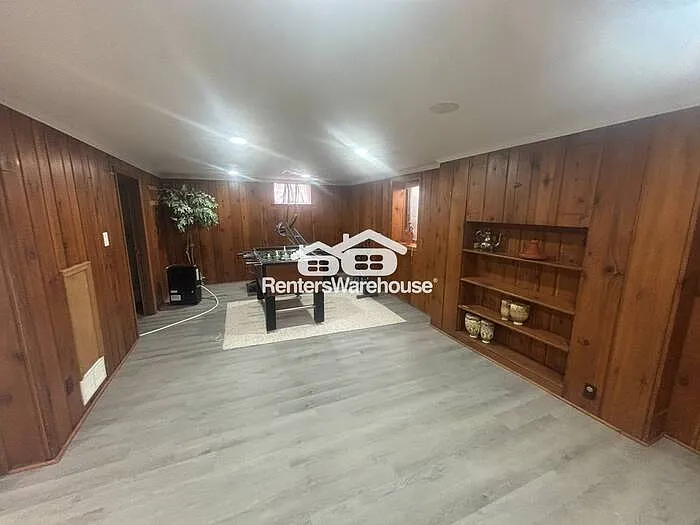 2031 Magoffin Ave — Photo 13