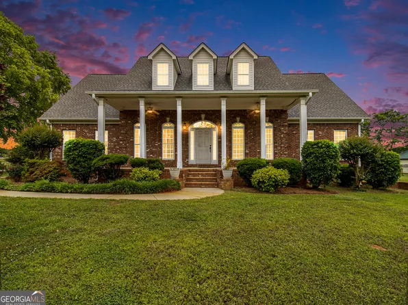 625 Trestle Rd, Locust Grove, GA 30248
