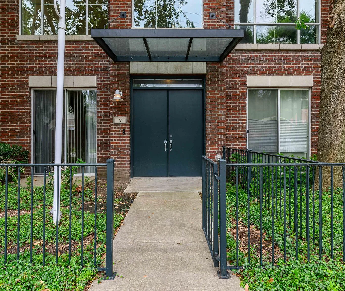 4239 Rawlins St — Photo 3