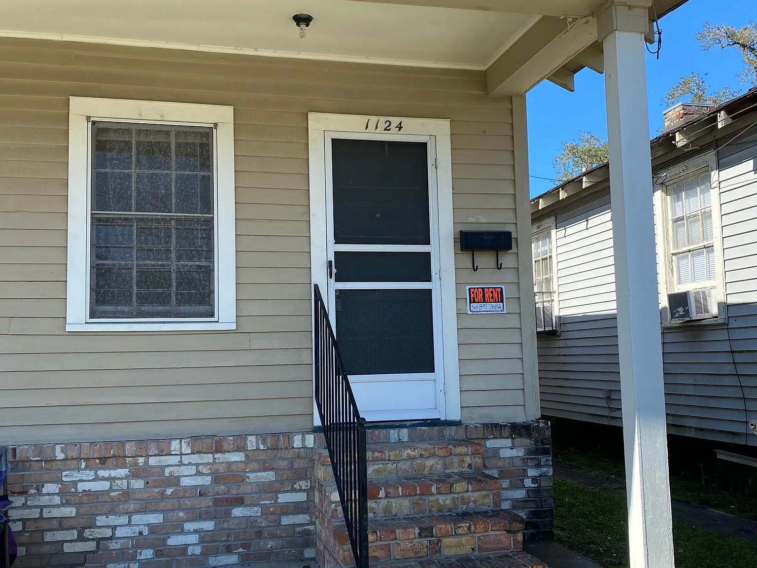 1 bed, 750 sqft, $1,195 — Photo 1