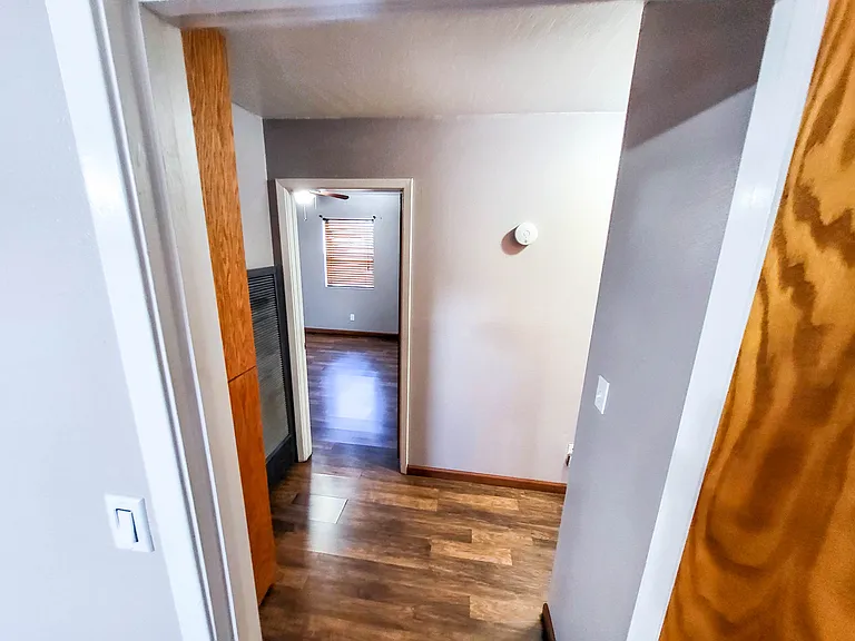 25 W Maverick Ln — Photo 6