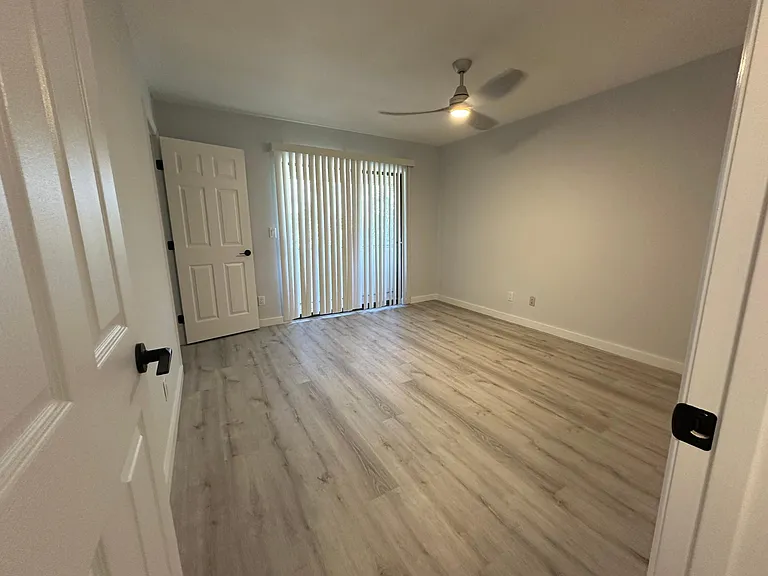 2531 Waters Edge Dr — Photo 39