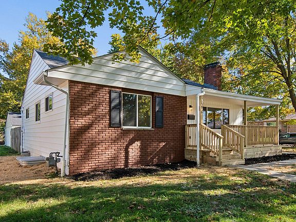 3rd image of 3996 Estates Pl