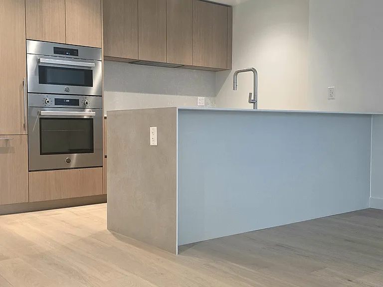 1530 W 6th Ave — Photo 21