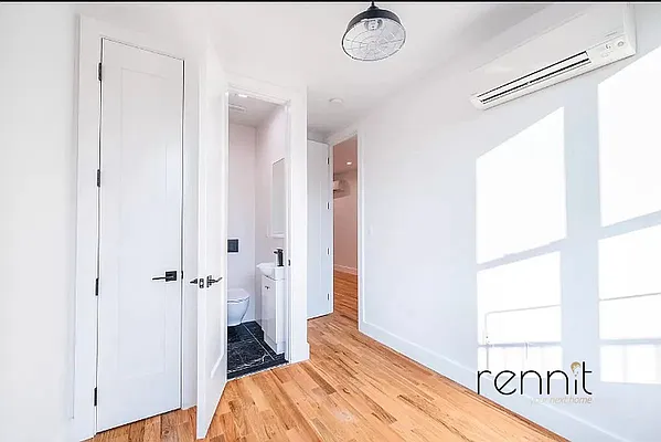 Rented by Rennit Inc. | media 8