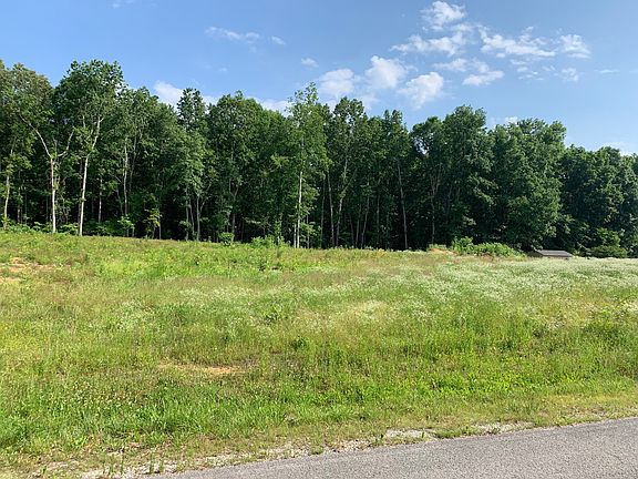 4th image of 25 Caldwell Dr