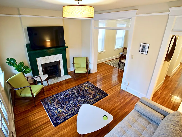 301 N Mulberry St #1 — Photo 5