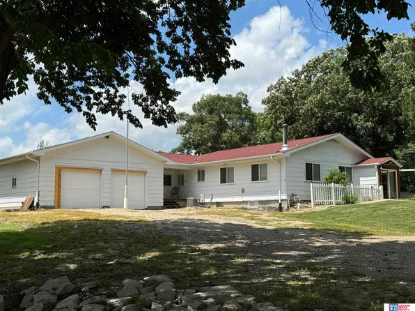 610 N Nance St, Osceola, NE 68651