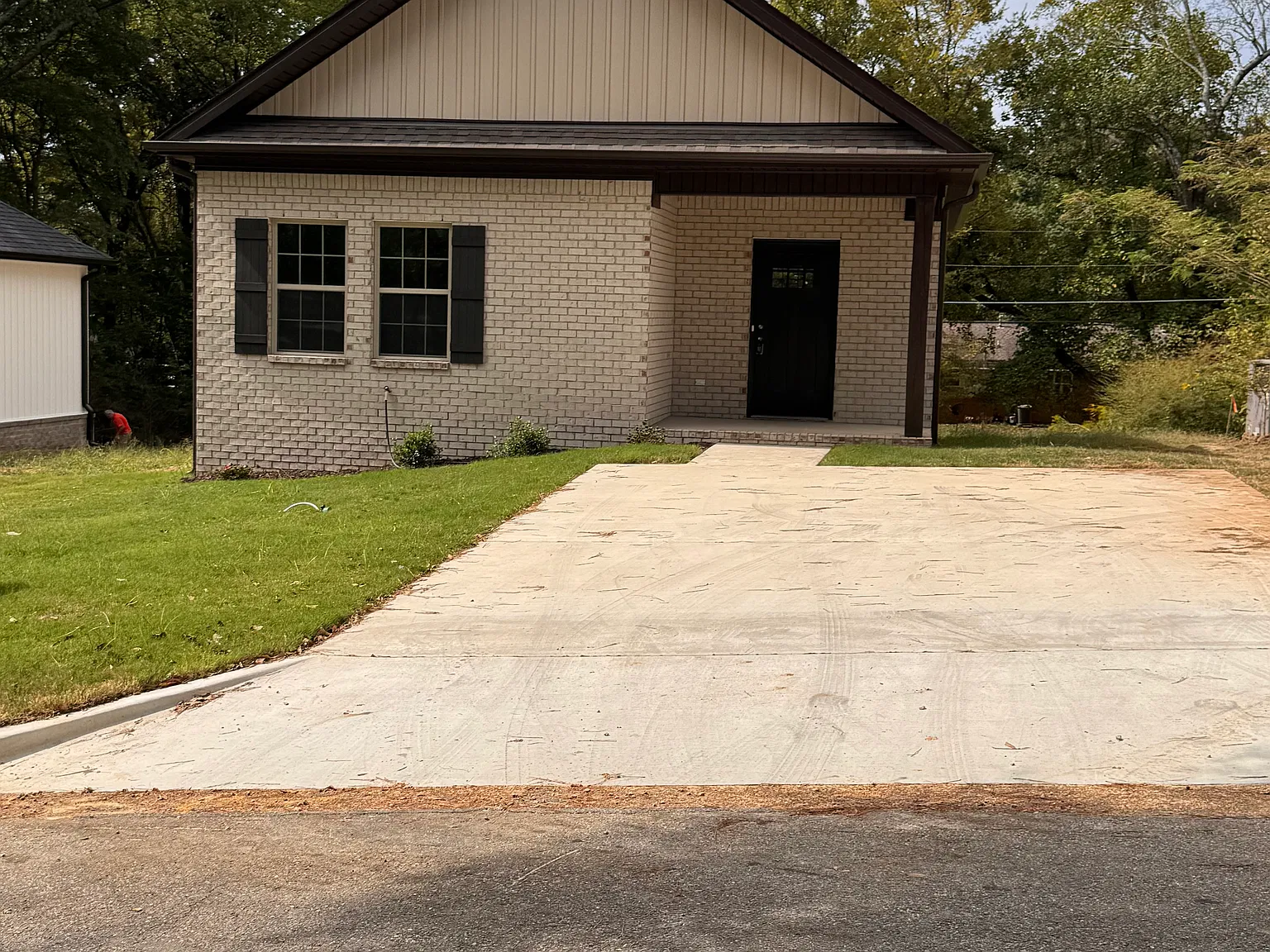 2 bed, 900 sqft, $1,500 — Photo 2